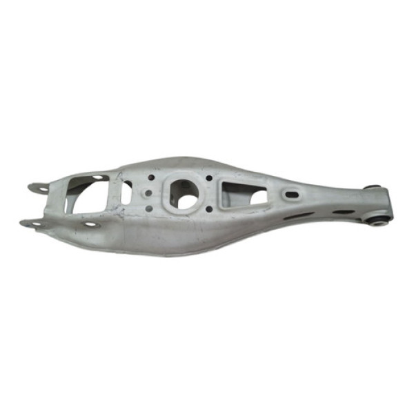 Bandeja Balanço Tras Dir Chevrolet Equinox Rs 1.5t 2021 2022