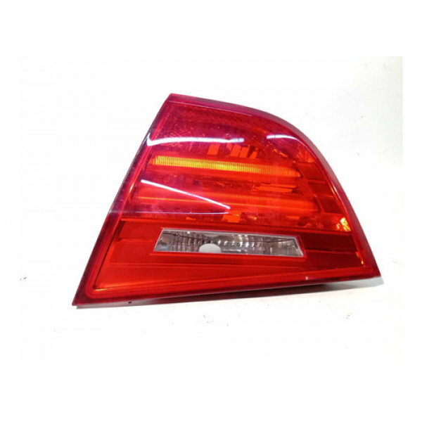 Lanterna Tampa Traseira Direita Bmw 318i 2009 2010 2011 2012