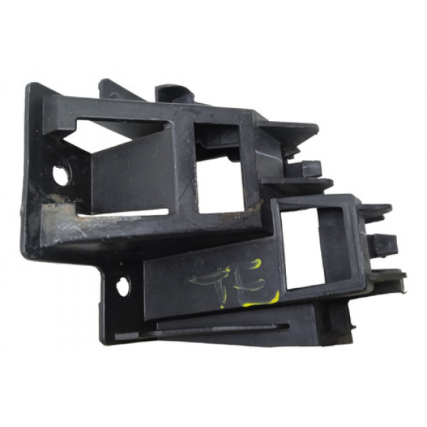 Guia Esquerda Parachoque Traseiro Vw Jetta Tsi 2011 2012 