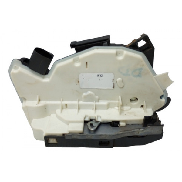 Fechadura Porta Dianteira Direita Vw Amarok 2015 2016 2017 