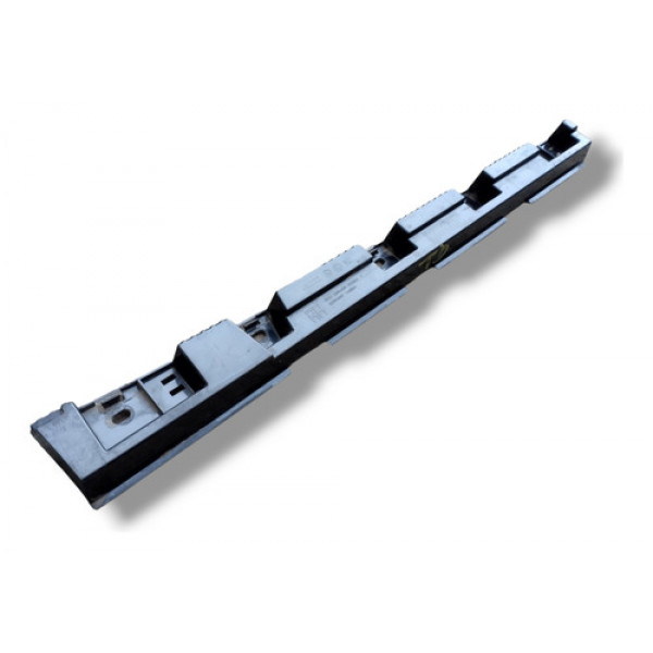Guia Spoiler Traseiro Direito Bmw X1 2013 2014 2015 
