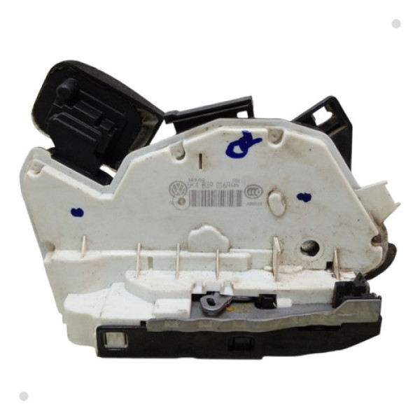 Fechadura Porta Traseiro Direito Vw Jetta 200cv 2.0 2012 
