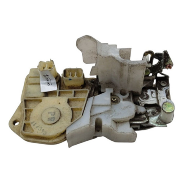 Fechadura Porta Dianteira Esq  Honda Civic 2006 Detalhe