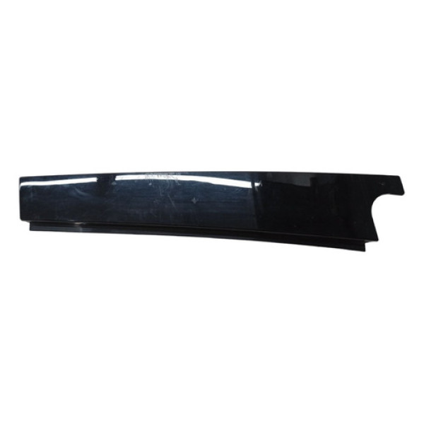 Moldura Externa Porta Traseira Esquerda Volkswagen Golf 