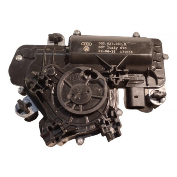 Motor Atuador Tampa Traseira Volkswagen Passat B8 2017 2018 