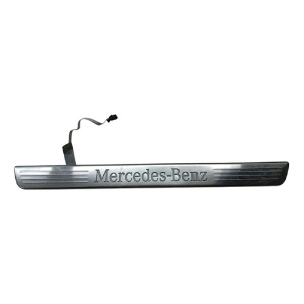 Soleira Led Esquerda Mercedes Cla180 2018 2019 Detalhe 