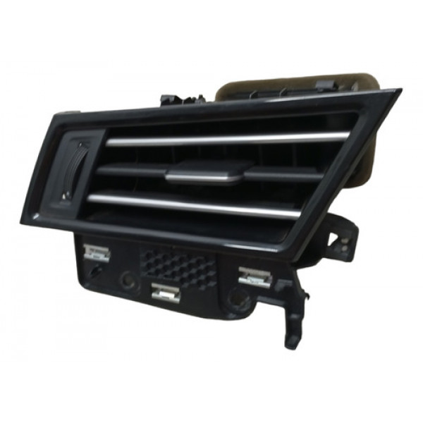 Difusor Ar Esquerdo Vw Passat B8 2015 2016 2017 2018