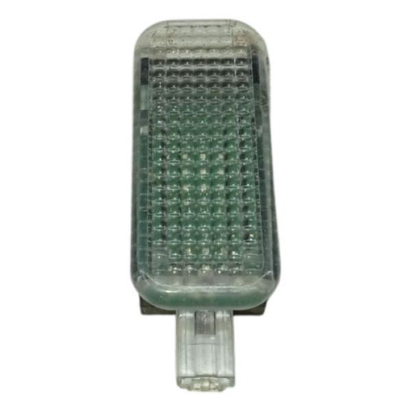 Luz Cortesia Audi Q3 2.0 Tfsi 2014 2015