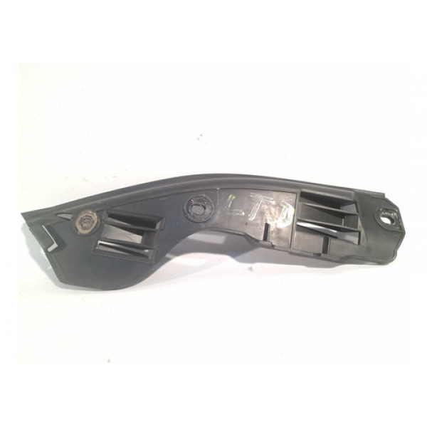 Guia Traseira Direita Para-choque  Volkswagen Touareg 2008