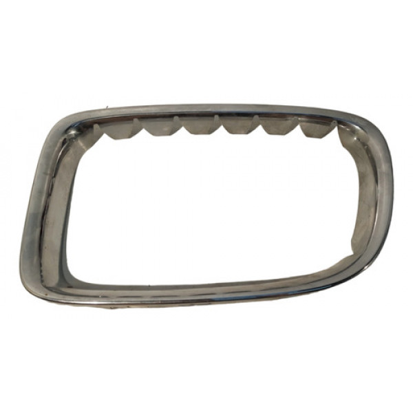 Friso Cromado Grade Esq Capo Bmw X1 2.0 N20 2012 2013 2014